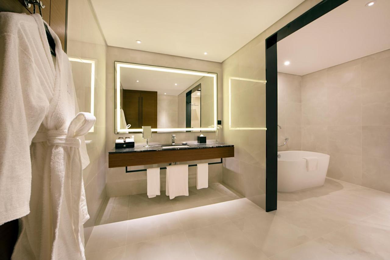 Asiana Grand Hotel 迪拜 外观 照片 Bathroom