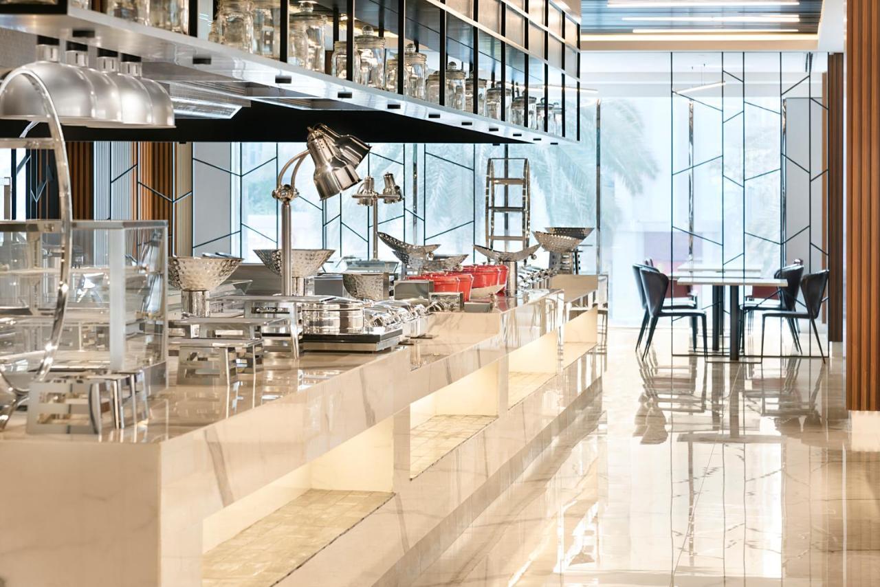 Asiana Grand Hotel 迪拜 外观 照片 The kitchen at the restaurant